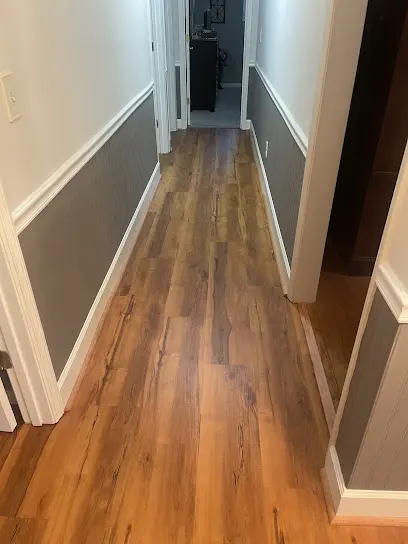 Burst supply line dried in a Marietta Square home in Marietta, GA