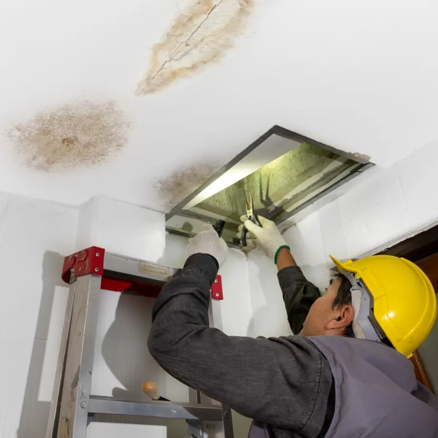 Frozen pipe water damage in a Marietta, GA home